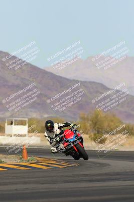 media/Feb-04-2023-SoCal Trackdays (Sat) [[8a776bf2c3]]/Turn 14 (115pm)/